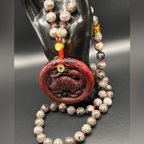 ANTIQUE JADE XUANWU + YOOPERLITE NATURAL STONE NECKLACE one size - Picture 4 of 12